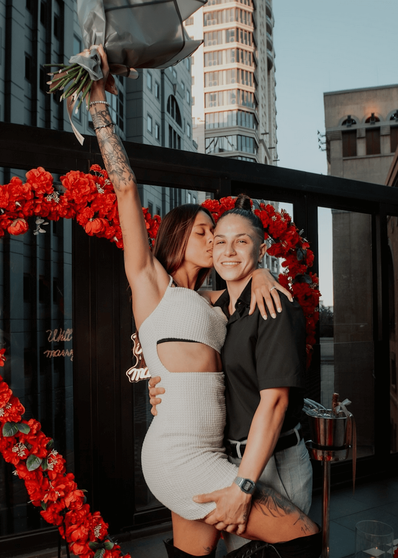 Coppa d'Africa femminile nell'omofobo Marocco, Bambanani Mbane ringrazia sua moglie a fine partita (VIDEO) - Gabriela Salgado felicemente fidanzata con lolimpionica Robyn Moodaly - Gay.it