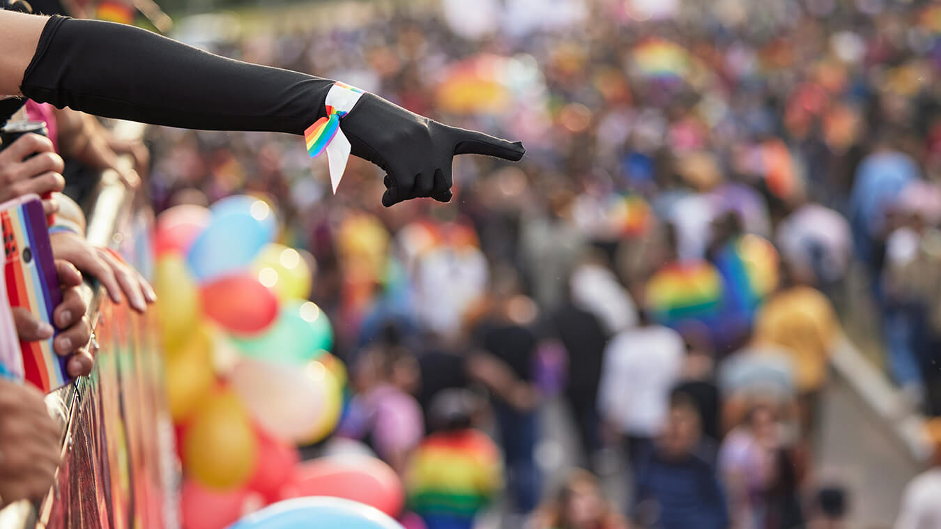 L’orgoglio non basta più? La stagione dei Pride, tra ombre, resistenze e verità scomode: i fatti della settimana