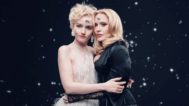 Julia Garner conferma che il biopic su Madonna "dovrebbe realizzarsi" - Madonna e Julia Garner - Gay.it