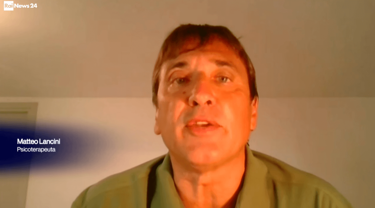 Caso Pedro: "È giusto che i genitori permettano ad un bimbo di vestirsi da bimba"? Lo psicoterapeuta Lancini replica agli hater (VIDEO) - Matteo Lancini - Gay.it