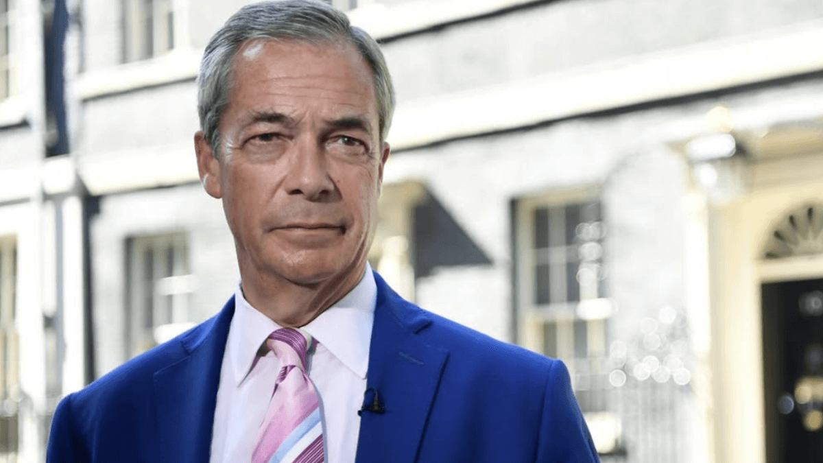 Nigel Farage vola nei sondaggi inglesi e attacca: “Sbagliato il matrimonio egualitario”