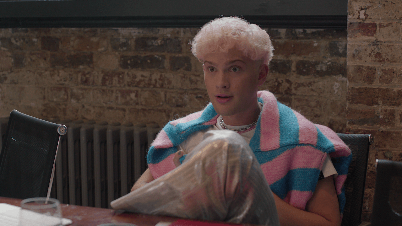 Too Much, la nuova irresistibile serie a tinte queer di Lena Dunham - TooMuch Episodic Image 91 - Gay.it