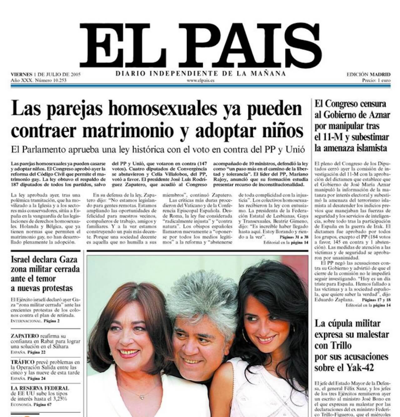 Spagna, 20 anni di matrimonio egualitario. Dall'Italia arrivarono critiche sia da destra che da sinistra - omosessuali spagna 2005 copia - Gay.it