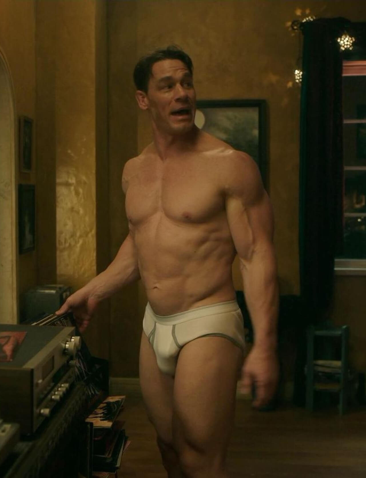 Peacemaker 2, tuttə pazzə della serie sul supereroe bisessuale interpretato da John Cena - Peacemaker - Gay.it