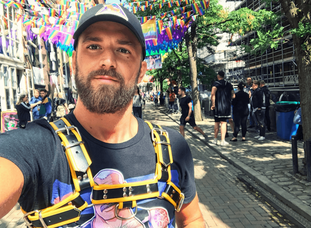 Riccardo Pulvini, attivista LGBTQIA+ trovato morto in casa a Londra - riccardo pulvini 1 - Gay.it