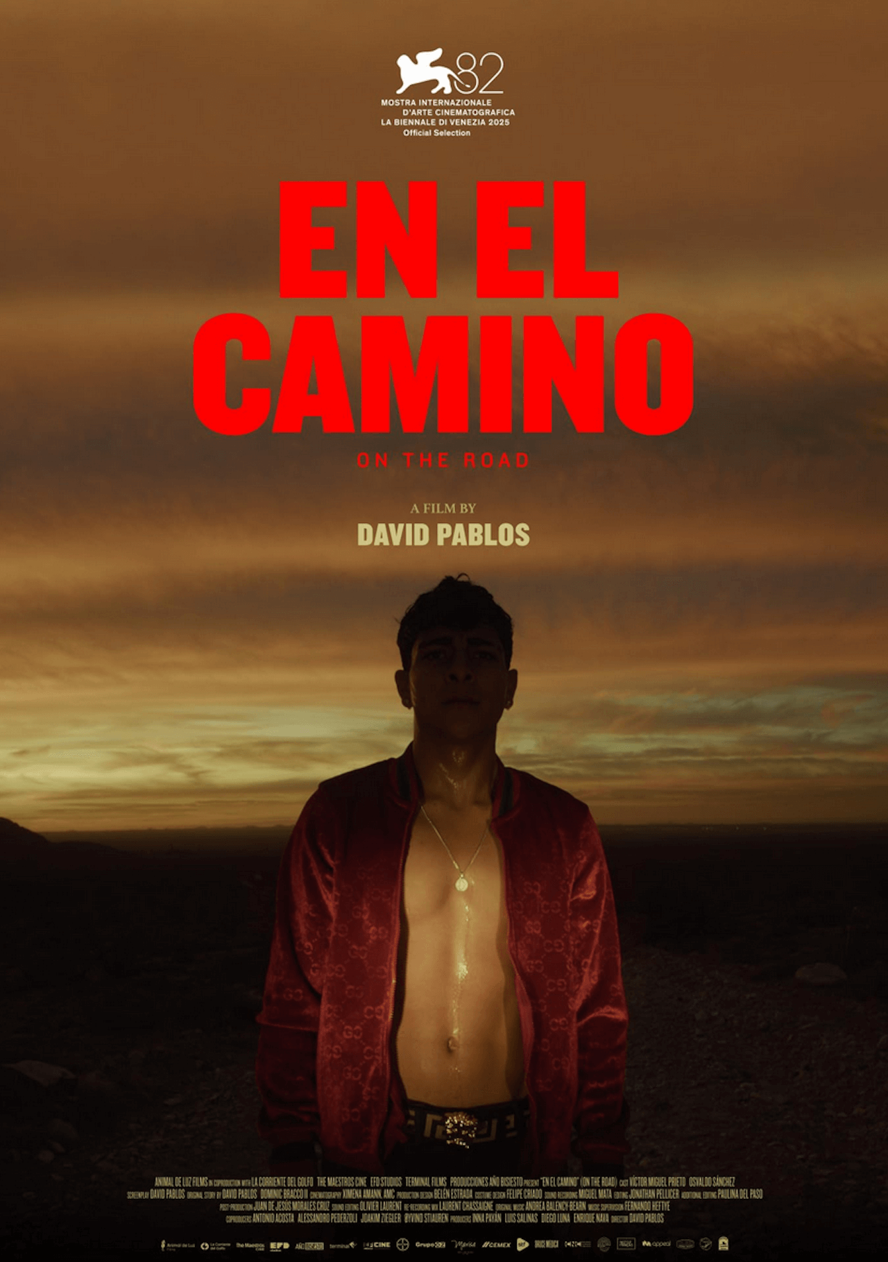 Queer Lion 2025 a “En el camino”, film sul mondo dei camionisti guidato da eteronormatività e ipermascolinità - En El Camino di David Pablos il poster - Gay.it