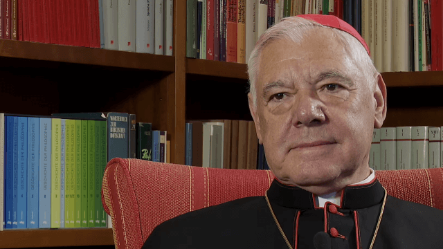 Muller: "La Chiesa è chiara, gli atti omosessuali sono peccato mortale. Non si può benedire il peccato" (VIDEO) - Gerhard Ludwig Muller - Gay.it