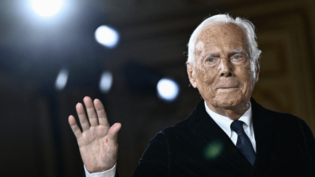 Giorgio Armani, arriva il film sulla sua vita. Annunciato il regista del biopic - Giorgio Armani Eredita - Gay.it