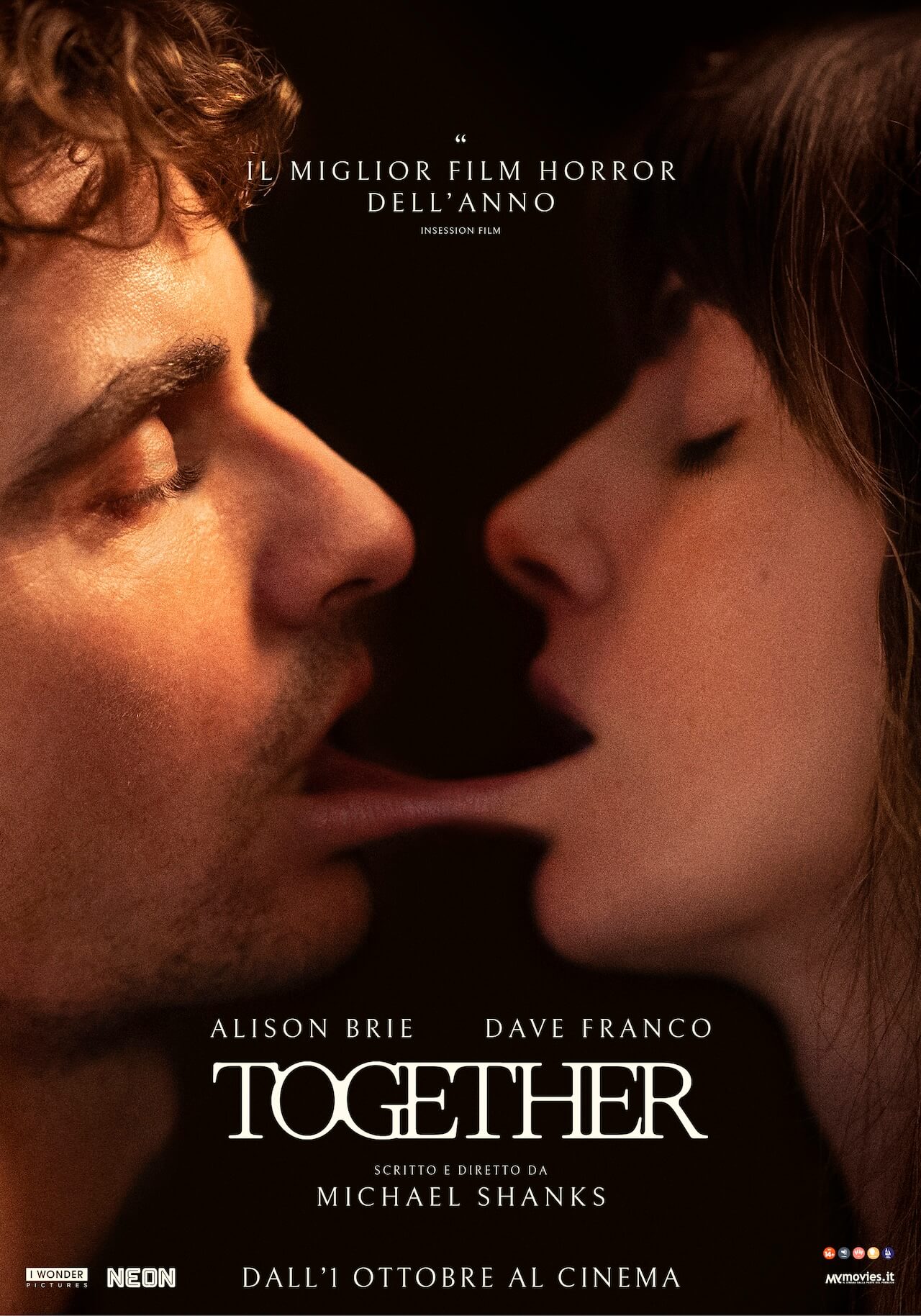 Together, la Cina censura l'horror trasformando una coppia gay in coppia etero con l'AI - IWP TOGETHER poster kiss web - Gay.it