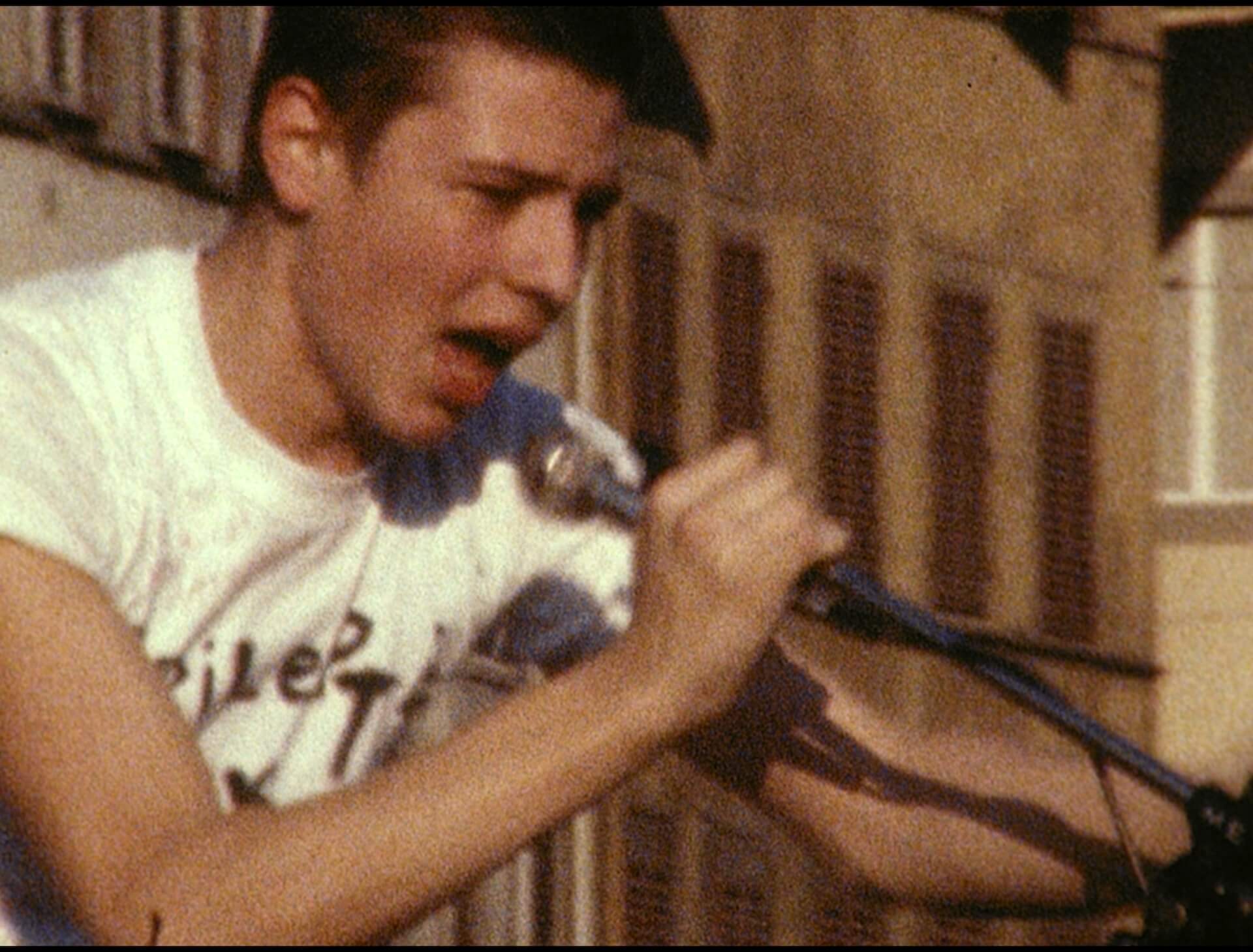 Derek Jarman - Pontormo and Punks at Santacroce, 1982 - super-8 trasferito in digitale / Super-8 transferred to digital, 9’ 20’’ - Courtesy Luma Foundation
