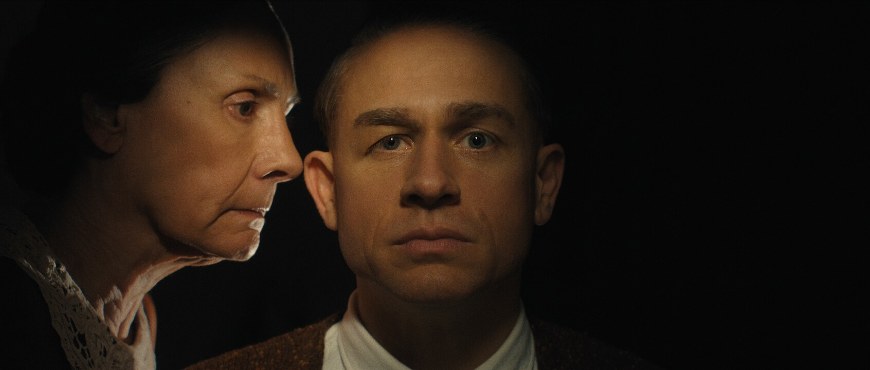 Monster, Ryan Murphy e l'idea di una stagione su Luigi Mangione - Monster The Ed Gein Story n S1 E7 00 35 50 14R - Gay.it