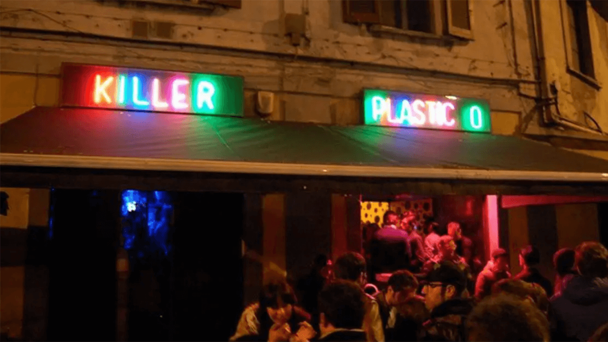 Perché chiude il Plastic?