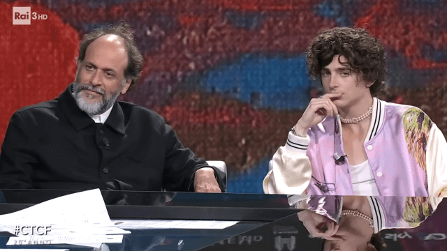Luca Guadagnino tra Chalamet, "lunghi e duraturi amori" e il fenomeno Trump: "Legato agli errori dei democratici" - Timothee Chalamet e Luca Guadagnino Che Tempo Che Fa - Gay.it