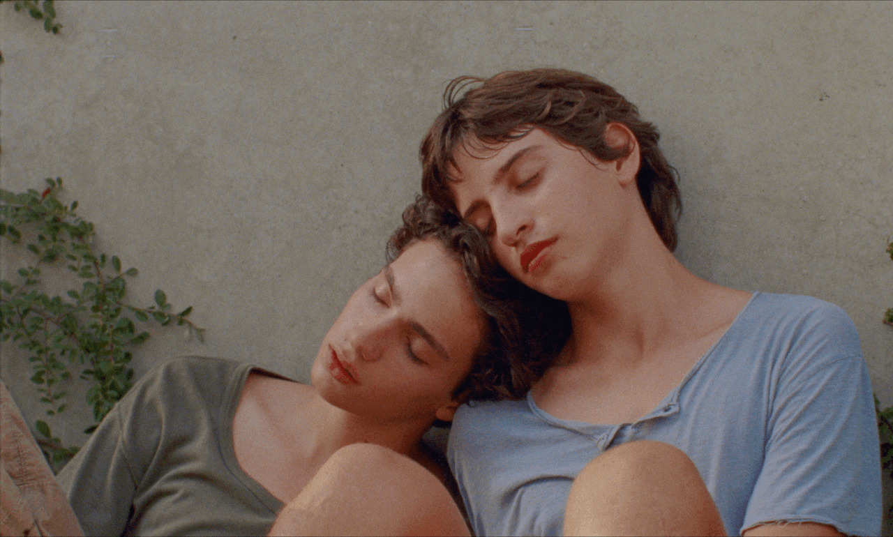 Venezia 2025, Strange River è una coming-of-age queer story sulle rive del Danubio. Le reazioni stampa