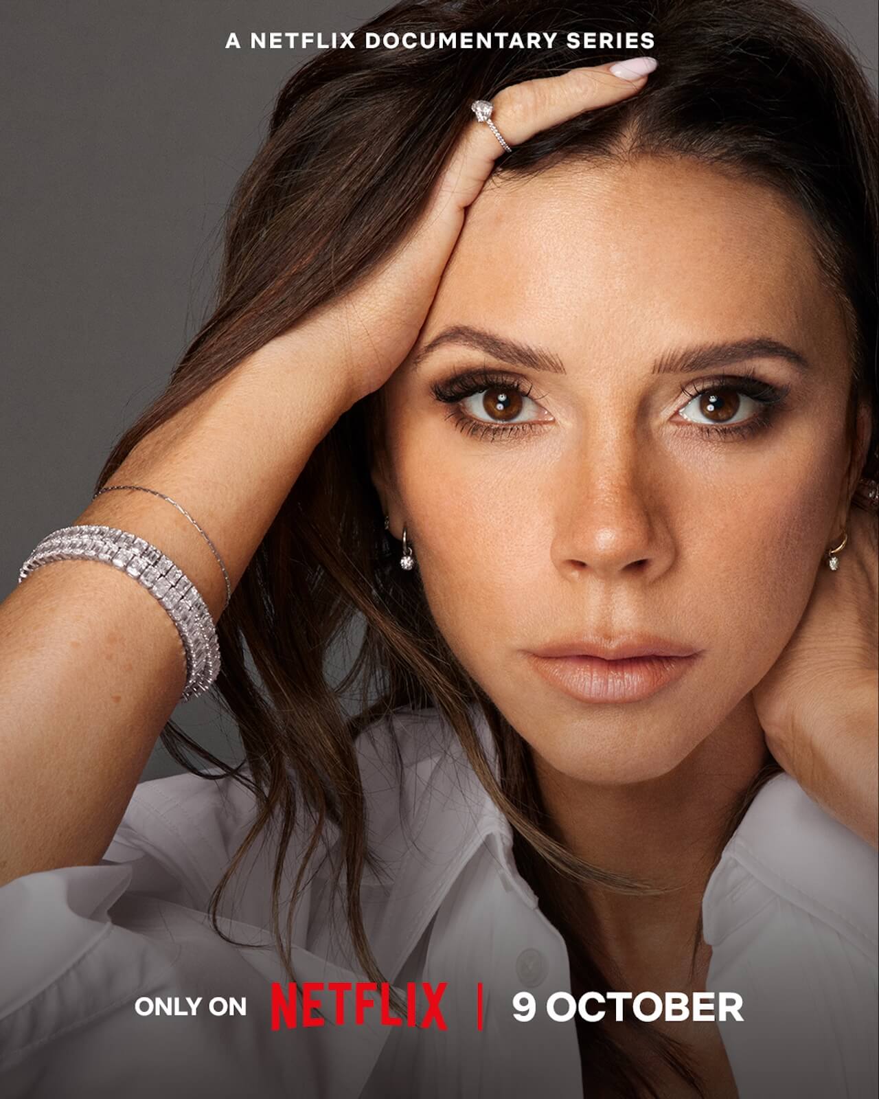 Victoria Beckham, da Spice Girl a stilista. Arriva la docuserie Netflix. Il trailer - en gb victoria beckham main close up portrait - Gay.it