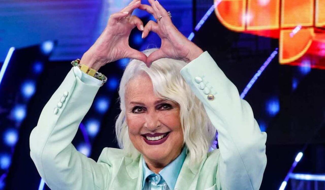 Loretta Goggi svela perché ha lasciato Tale e Quale Show: retroscena su Mike Bongiorno, Heather Parisi e Stefano De Martino