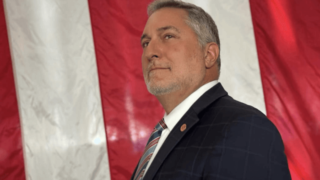 Chi è John Reid, repubblicano gay candidato vicegovernatore in Virginia travolto da uno scandalo porno nazista - John Reid - Gay.it