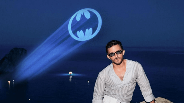 Jonathan Bailey sarà il nuovo Batman? - Jonathan Bailey Batman - Gay.it