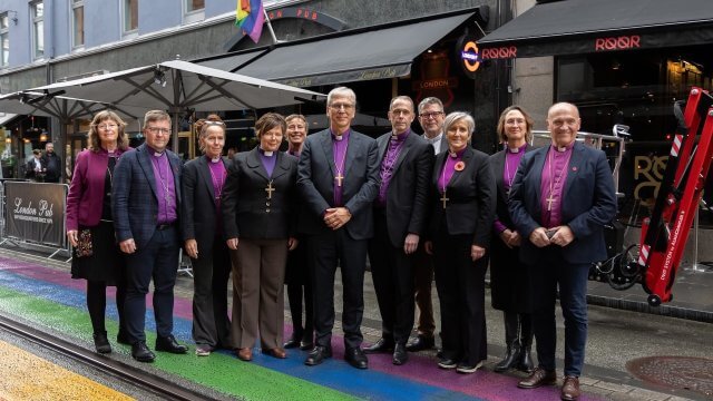 La Chiesa di Norvegia si scusa per come ha trattato le persone LGBTQIA+ - La Chiesa di Norvegia si scusa per come ha trattato le persone LGBTQ - Gay.it