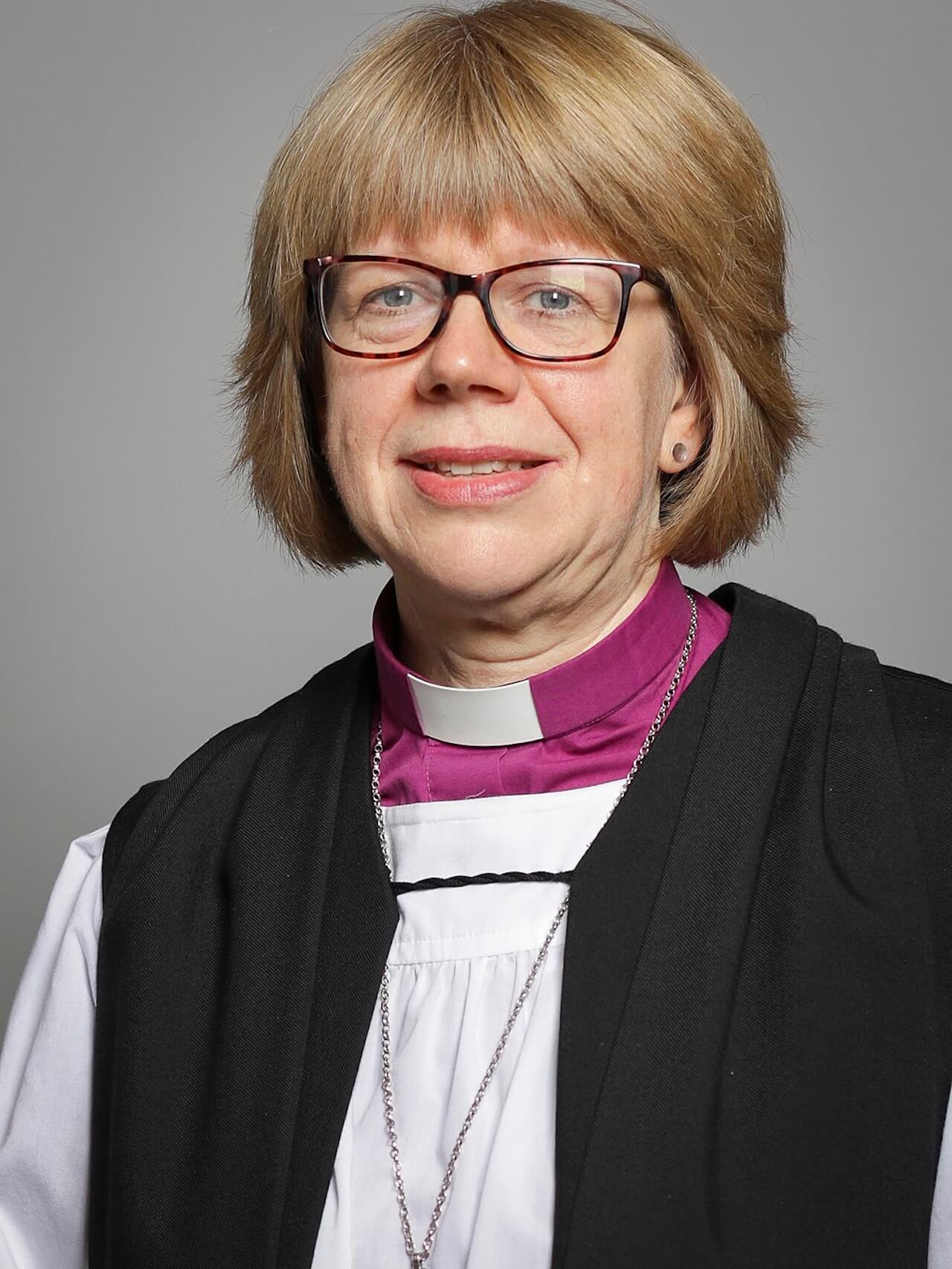 Sarah Mullally prima arcivescova donna della Chiesa d'Inghilterra. Qual è il suo pensiero sui diritti LGBTQIA? - Sarah Mullally - Gay.it