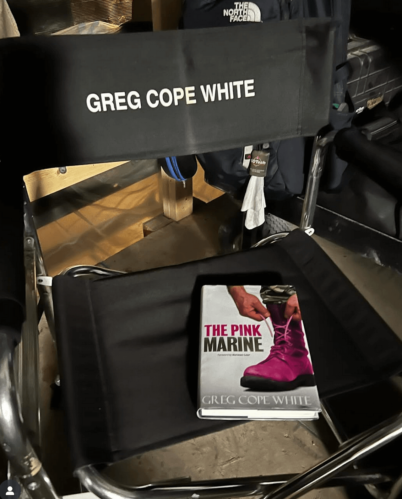 Da The Pink Marine a Boots, la storia vera del marine gay Greg Cope White che da autobiografia è diventata serie tv - The Pink Marine di Greg Cope White dal libro a Boots - Gay.it
