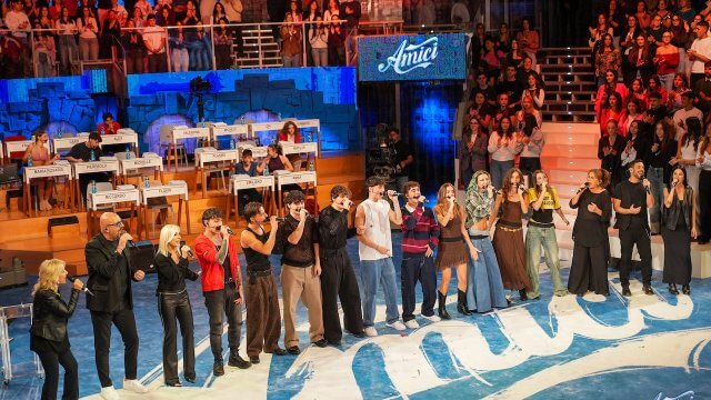 Ascolti TV 19 ottobre: chi ha vinto tra Amici 25 e Domenica In?