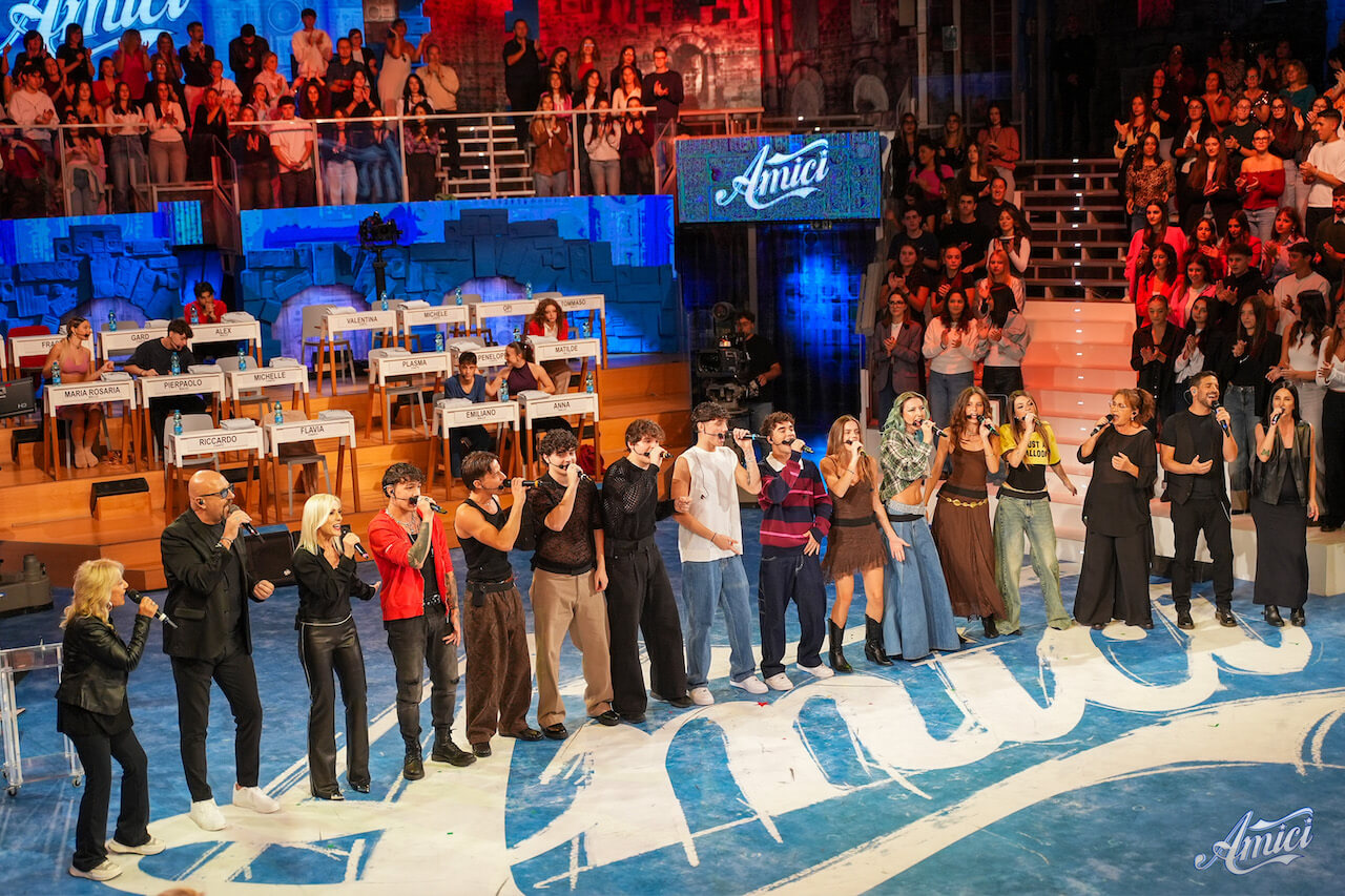 Ascolti TV 19 ottobre: chi ha vinto tra Amici 25 e Domenica In?