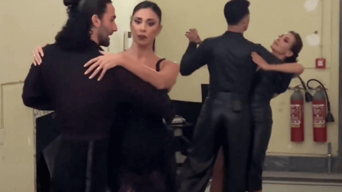 “Nemmeno un saluto” tra Belen Rodriguez e Barbara d’Urso a Ballando con le Stelle: “non si sono rivolte la parola”, il retroscena