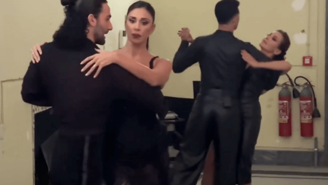 "Nemmeno un saluto" tra Belen Rodriguez e Barbara d'Urso a Ballando con le Stelle