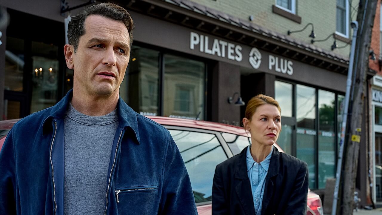 The Beast in Me, Claire Danes è un'ambiziosa e rancorosa donna queer nella serie thriller Netflix che sta spopolando - AAAAQcDTuuxpaU 17tNMcB RDXMCMXcK2I XWb3NyVKEzAGSxuE cTcZEK4tRQV53FrFiBY hVDWN osLPQa6RSgeCOo2Mlzadf716r2btn - Gay.it