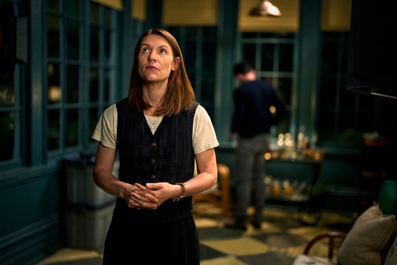 The Beast in Me, Claire Danes è un'ambiziosa e rancorosa donna queer nella serie thriller Netflix che sta spopolando - Gay.it