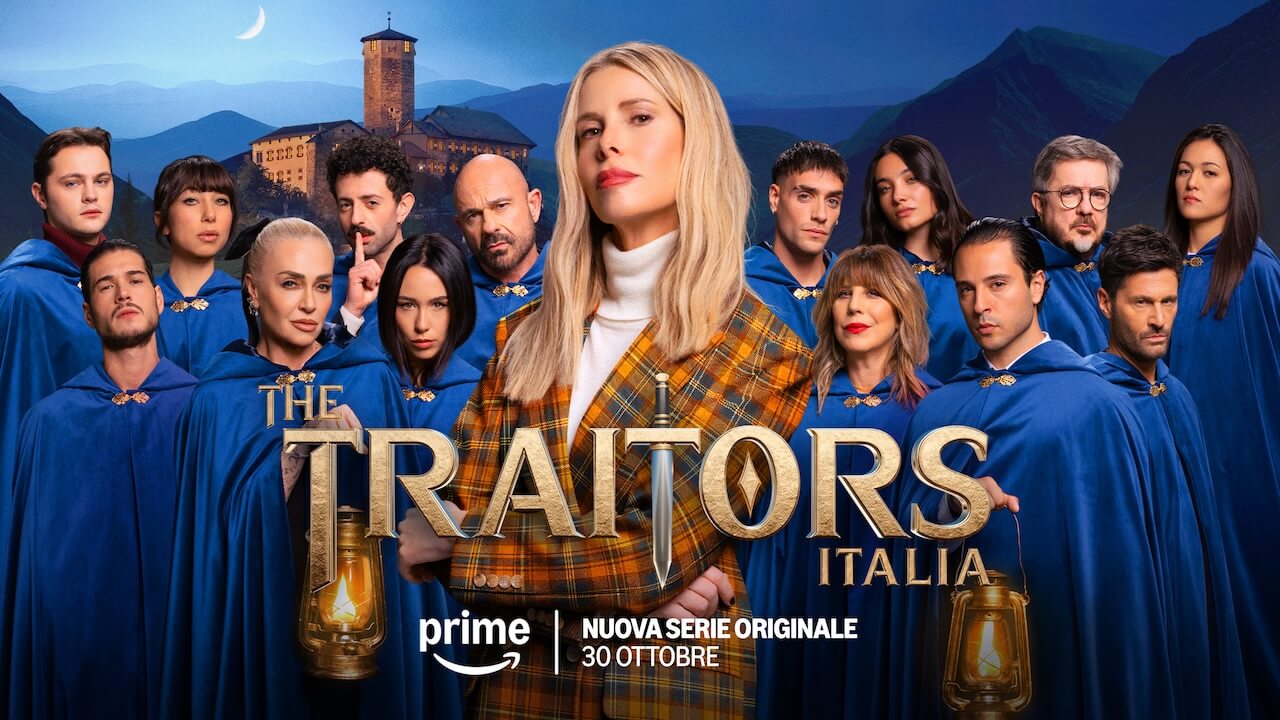 The Traitors Italia, il gran finale. Ecco chi ha vinto tra Giuseppe Giofrè, Giancarlo Commare & Co. - PrimeVideo TheTraitorsItalia Poster Orizz - Gay.it