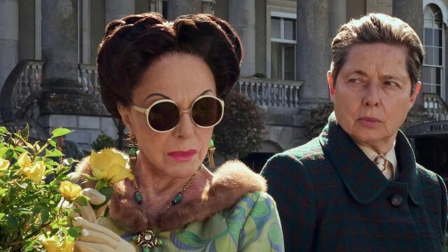 The Duchess and I, le iconiche Joan Collins e Isabella Rossellini in un nuovo biopic dedicato a Wallis Simpson - The Duchess and I - Gay.it