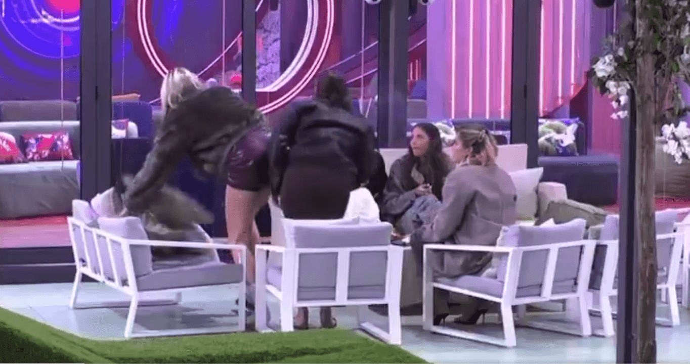 Doppio malore per Giulia del Grande Fratello 2025, Casa in allarme: “Voglio andare via” – VIDEO