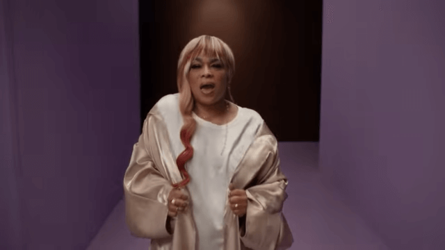 T-Boz reinterpreta la hit delle TLC