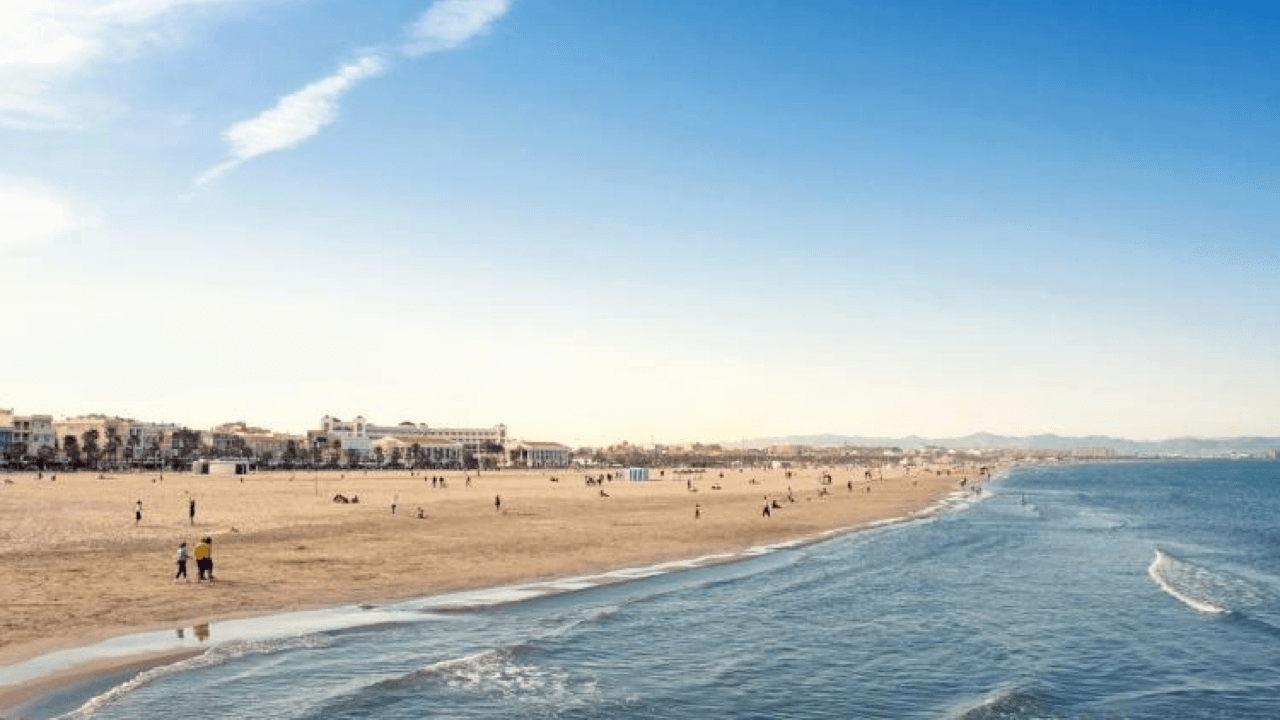 Valencia nel 2026: i motivi per innamorarsene, guida completa alla città - valencia mare - Gay.it