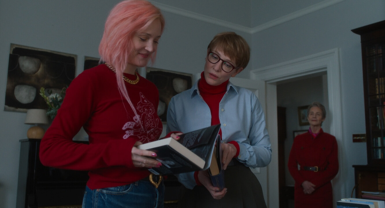 Father Mother Sister Brother, il Leone d'Oro "queer" di Jim Jarmusch che smonta la "famiglia tradizionale" arriva al cinema - 040 FMSB © Vague Notion 2024 Yorick Le - Gay.it