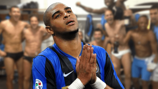 Adriano Leite Ribeiro ha giocato nell’Inter dal 2001 al 2009, vincendo 3 Scudetti, 2 Coppe Italia e 3 Supercoppe italiane, segnando 74 gol in 177 partite con i nerazzurri.