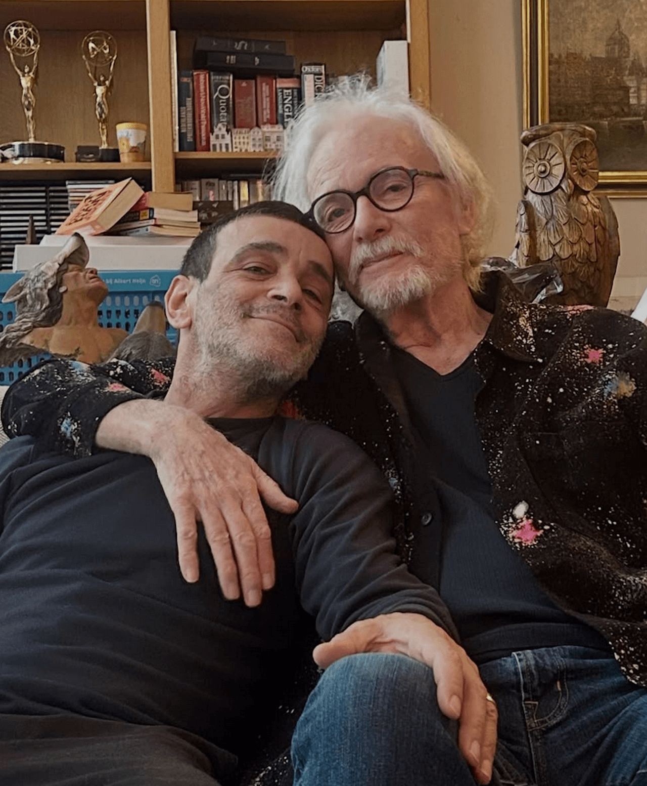 È morto Anthony Geary, leggendario attore di General Hospital. Le lacrime di suo marito Claudio: "Per 30 anni insieme" - Anthony Geary e Claudio Gama 1 - Gay.it