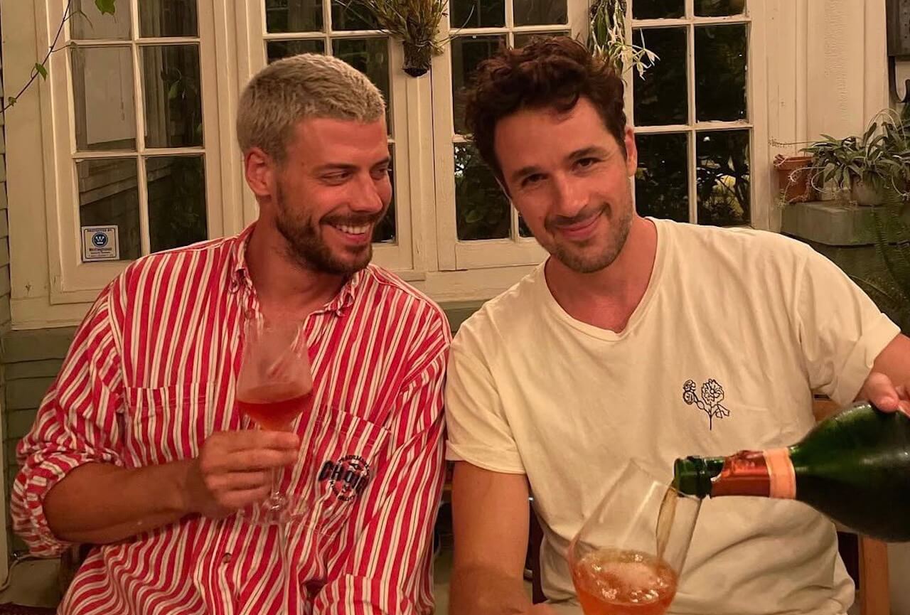 Heated Rivalry, Francois Arnaud tra coming out, scene di sesso con Robbie G.K e storia d'amore con Marc Bendavid - Heated Rivalry Francois Arnaud e la storia damore con Marc Bendavid - Gay.it