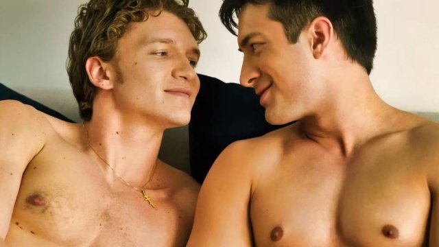 Heated Rivalry, il casting per la seconda stagione rivela i dettagli di 8 nuovi personaggi - Heated Rivalry cover - Gay.it