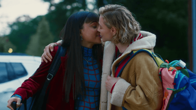 Oh. What. Fun, la commedia queer natalizia con Michelle Pfeiffer e Chloë Grace Moretz - Oh. What. Fun la commedia queer natalizia con Michelle Pfeiffer e Chloe Grace Moretz - Gay.it
