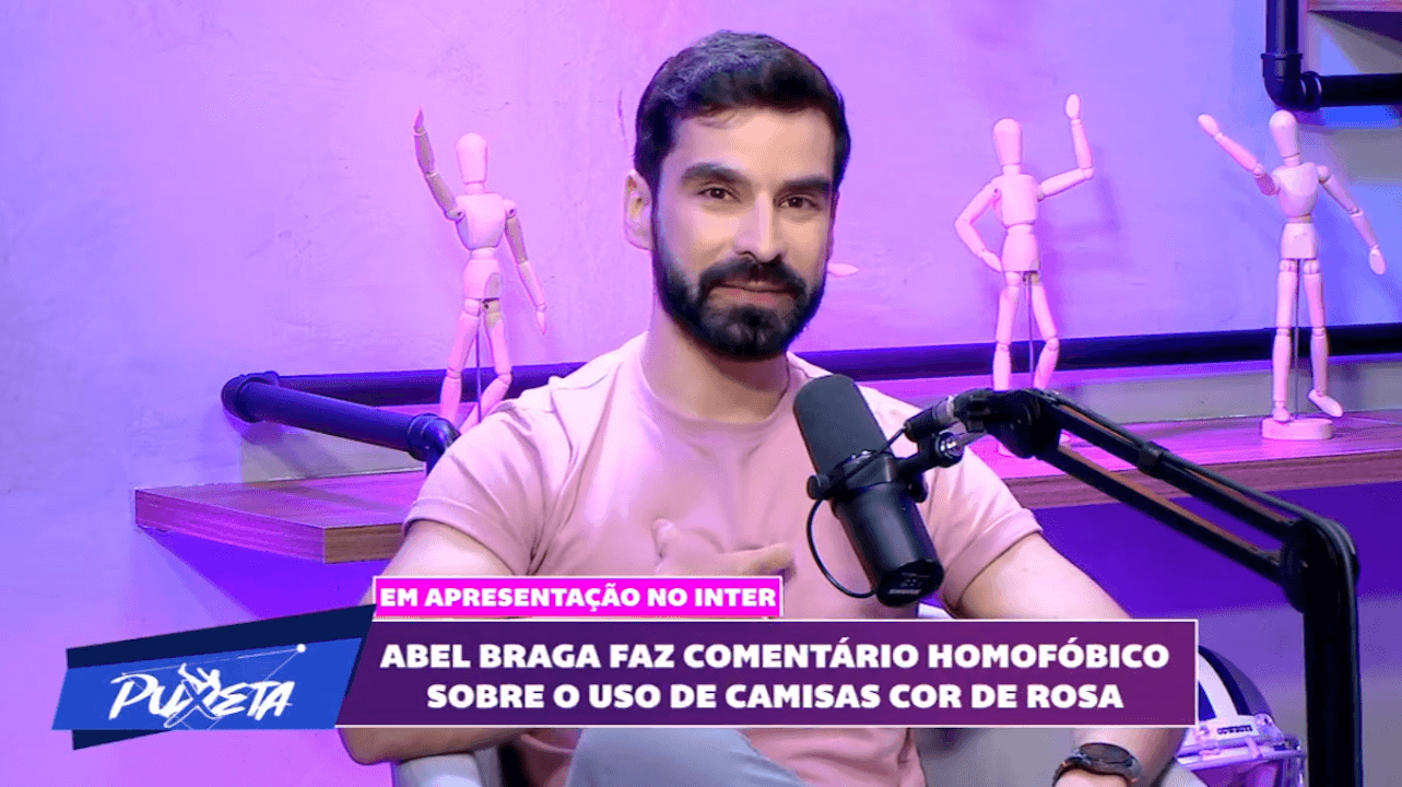 Ricardo Spinelli, il giornalista fa coming out in diretta per dire basta all’omofobia nel calcio brasiliano (VIDEO)
