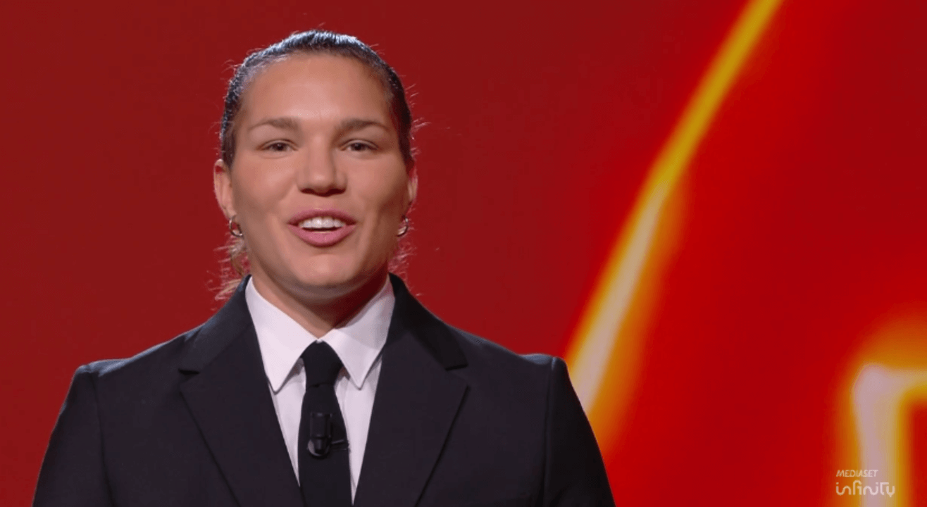 Elena Linari, il bellissimo monologo contro il sessismo e l’omofobia nel calcio: “Mi sono fatta scivolare addosso tutta la merd* che mi è arrivata quando ho fatto coming out” – VIDEO
