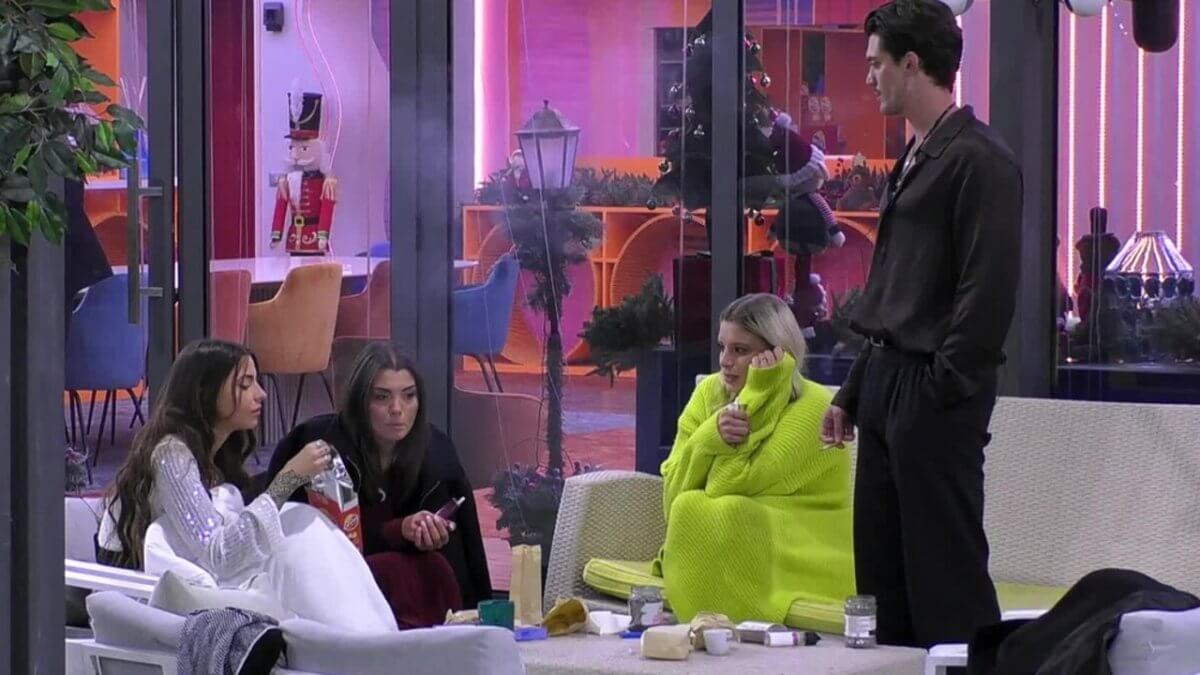 Finalisti Grande Fratello 2025: chi è stato eliminato, nomination e televoto della semifinale
