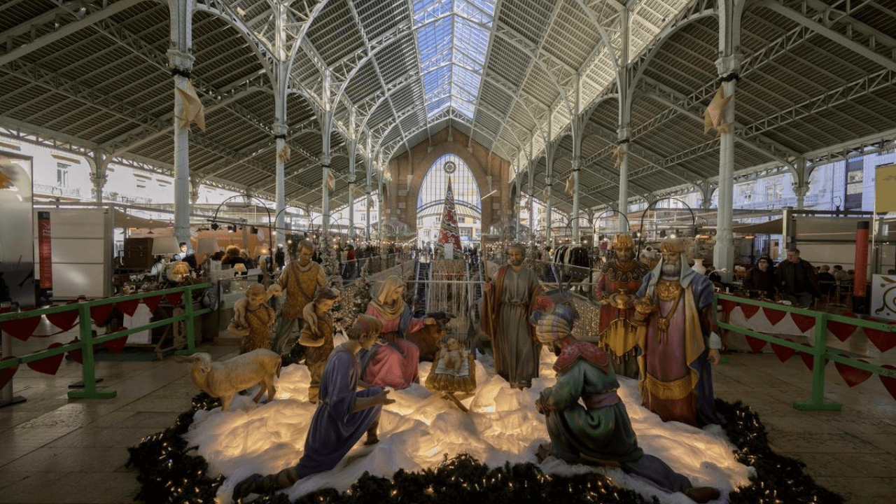 Natale e Capodanno a Valencia: cosa fare e perché andarci in inverno - presepi valencia - Gay.it