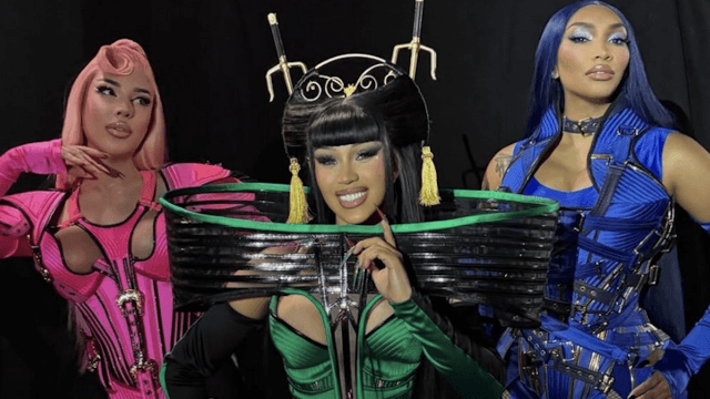 Cardi B celebra la comunità trans: "Non potrei vivere senza" (VIDEO) - Cardi B Tokyo Stylez ed Erika La Pearl - Gay.it