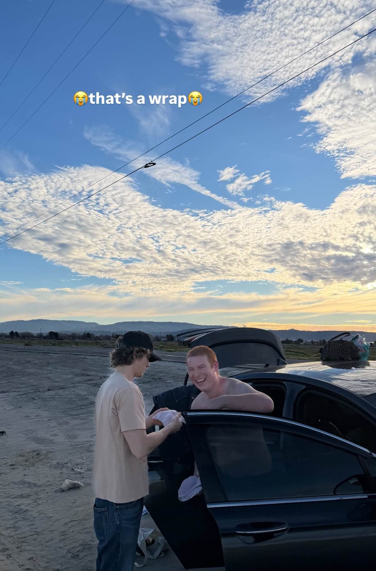 Transaction Planet, Connor Storrie di Heated Rivalry ha girato il suo primo film da regista - Transaction Planet Connor Storrie di Heated Rivalry ha girato il suo primo film da regista 5 - Gay.it