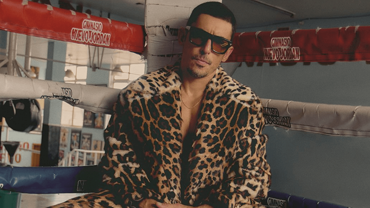 Chi è Alberto Guerra: in coppia con Madonna nella nuova campagna di Dolce e Gabbana - FOTO e VIDEO - alberto guerra 2 - Gay.it