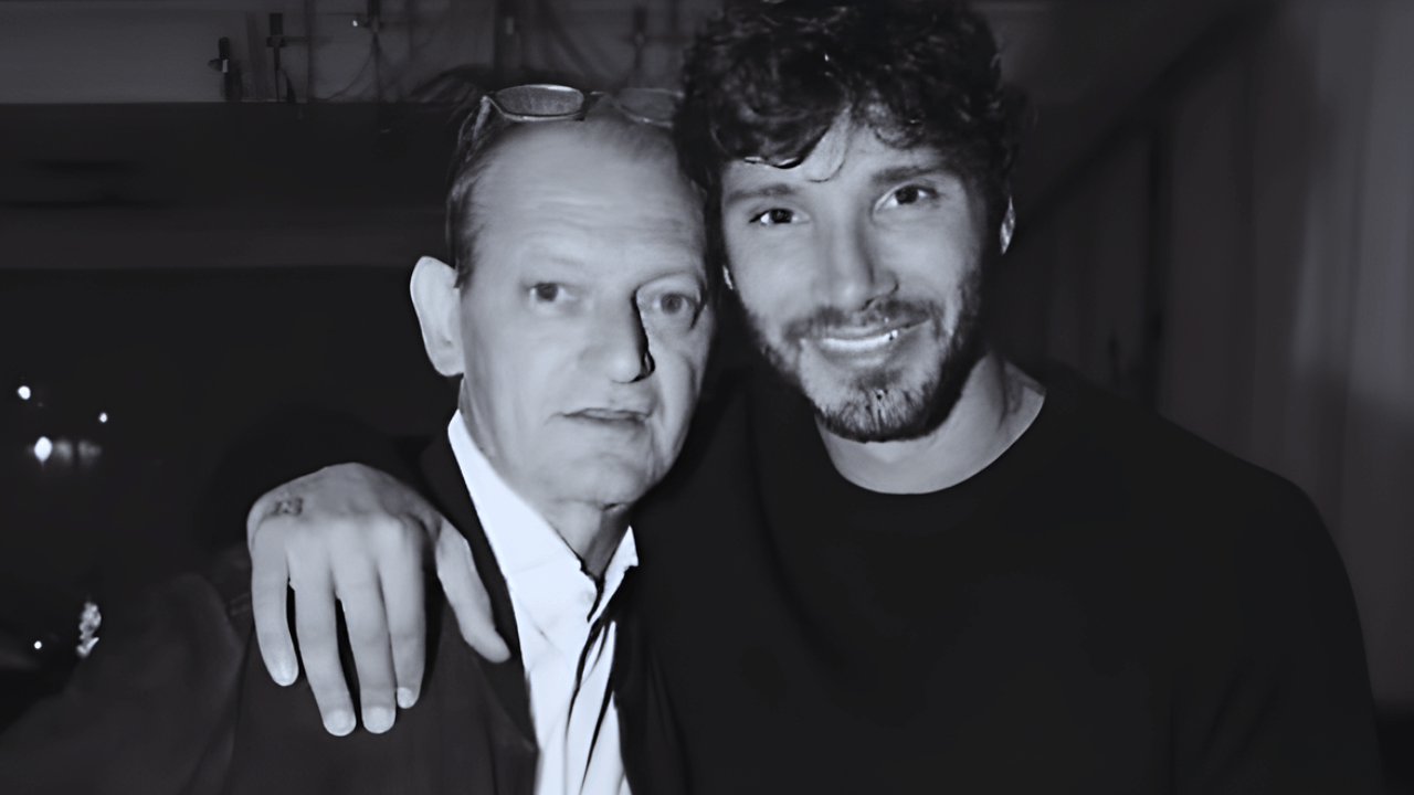 Grave lutto per Stefano De Martino: è morto suo padre Enrico